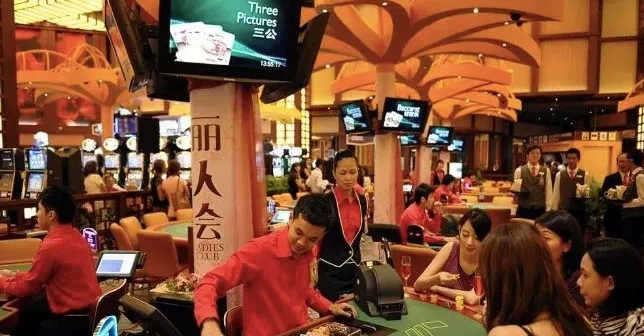 专业赌徒 "南非帮”21点团队,准确知道Ace出现,在赌场赢了2千万的胜利?